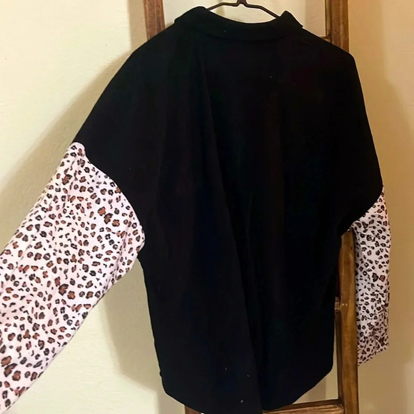 🚨‼️WOMENS LEOPARD PRINT SHACKET‼️🚨 - Picture 2 of 5